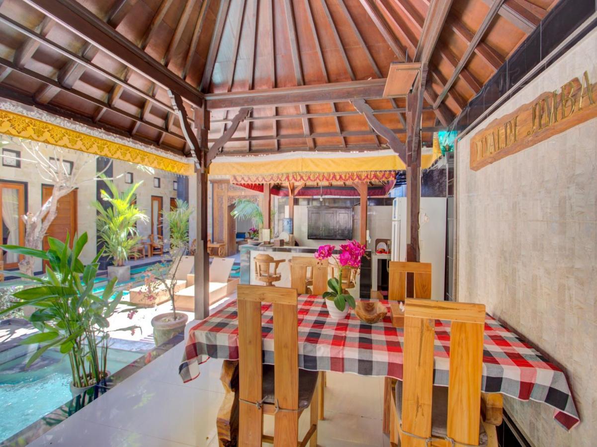 Vivaldi Jimbaran Hotel Buitenkant foto