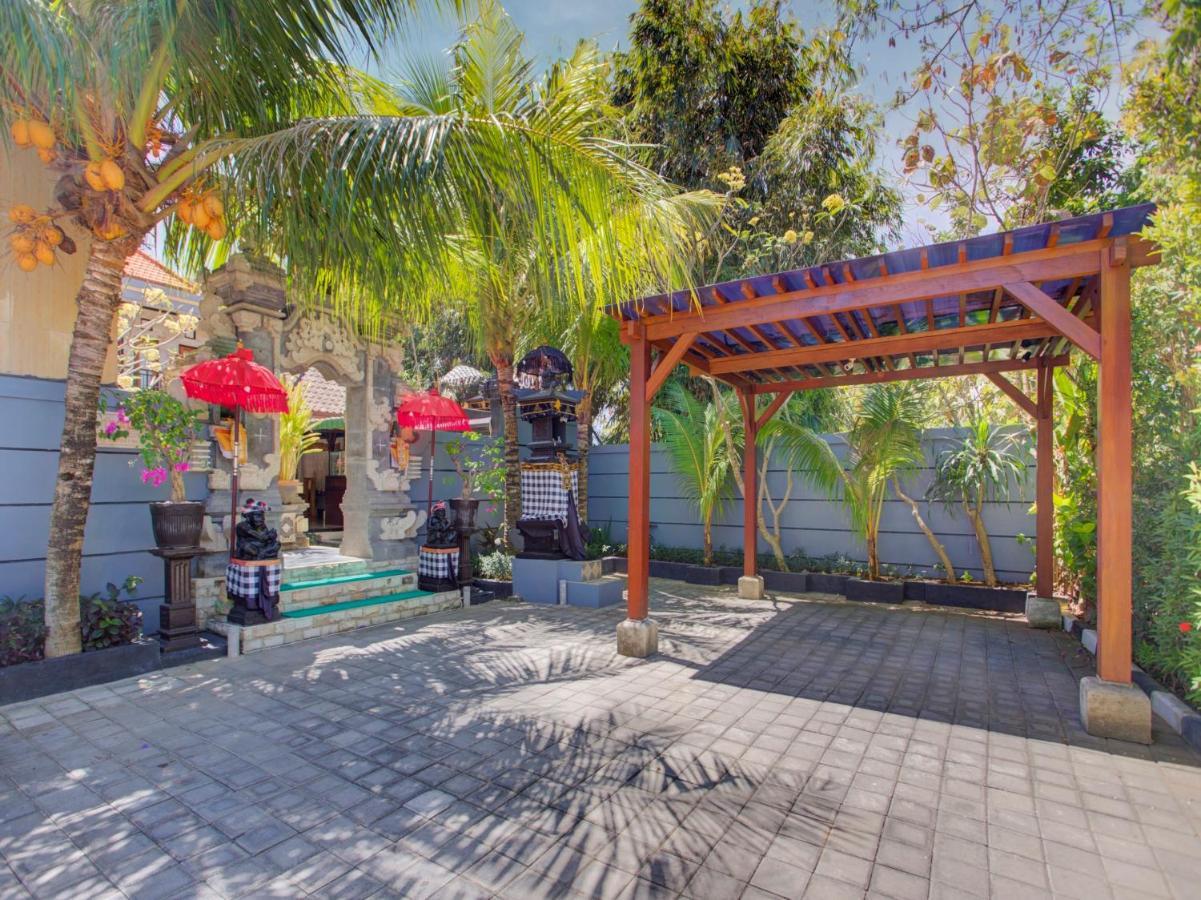 Vivaldi Jimbaran Hotel Buitenkant foto
